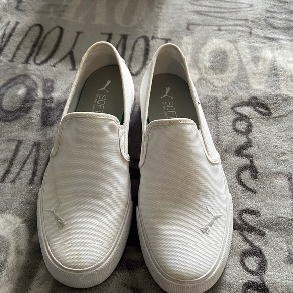 Puma - Picture 1 of 2